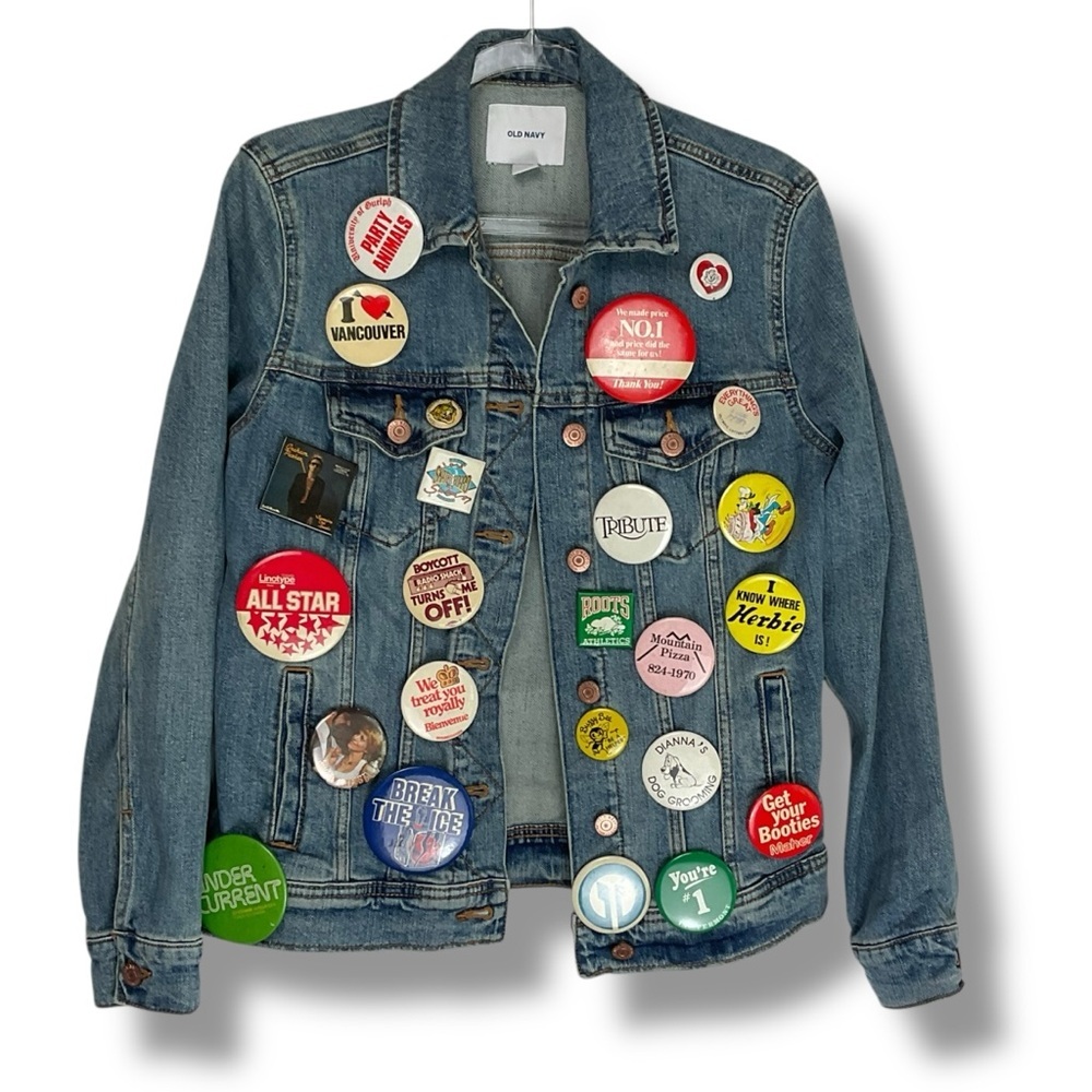 Vintage Jean Jacket Custom 80s 90s Pinback Buttons Pins‎ Blue Denim Size Medium